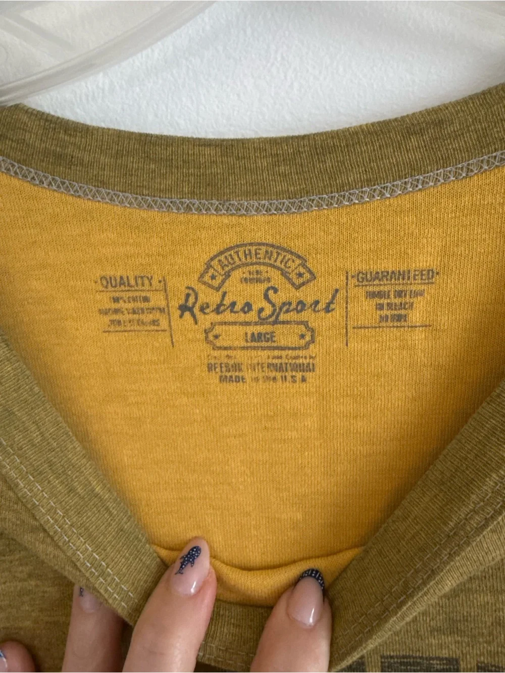 Retro Sport comfortable mustard